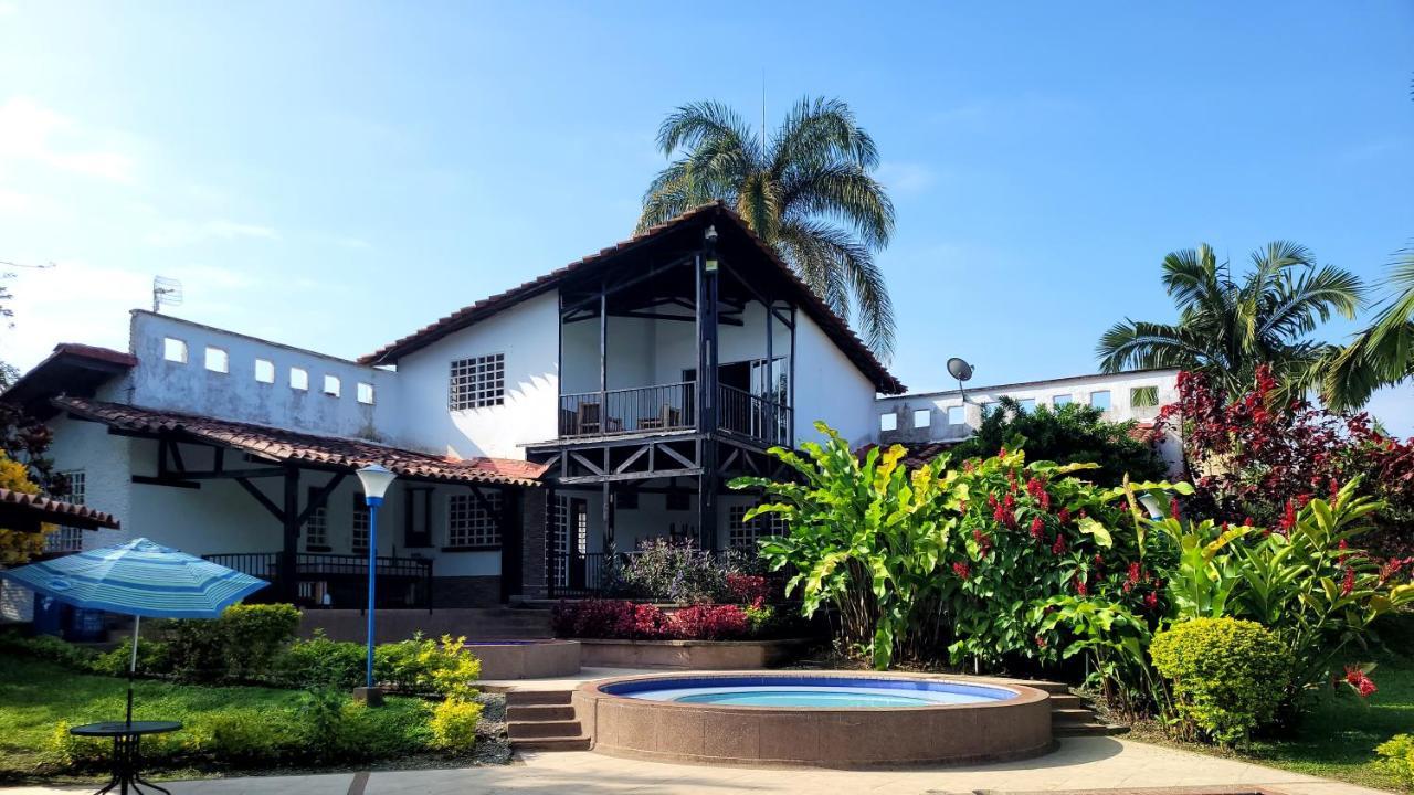La Promesa Inn El Socorro